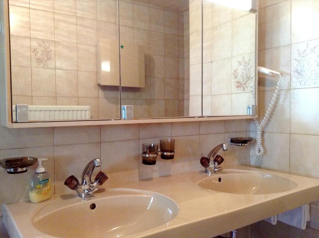 Chasa Sulai Appartements Замнаун Номер фото